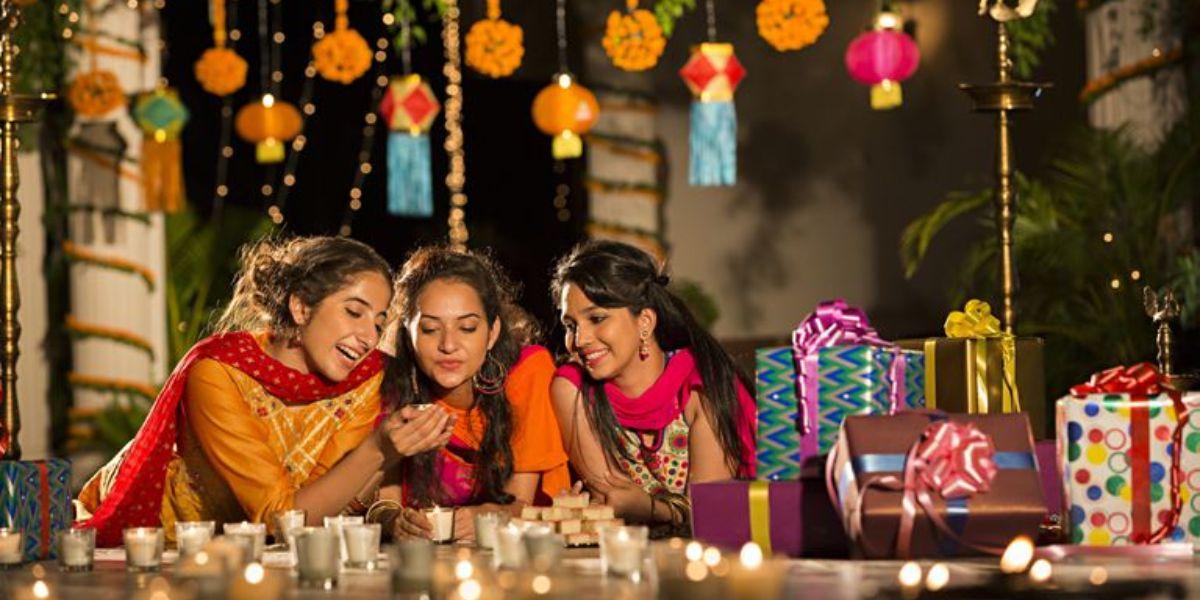 Diwali Decoration Safety Tips in Hindi