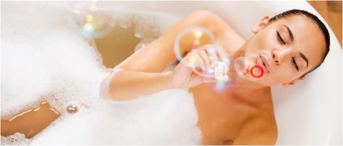 बबल बाथ क्या है, कब लेना चाहिए और क्यों लेना चाहिए &#8211; Benefits of Bubble Bath in Hindi